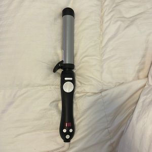 Beachwaver Curler